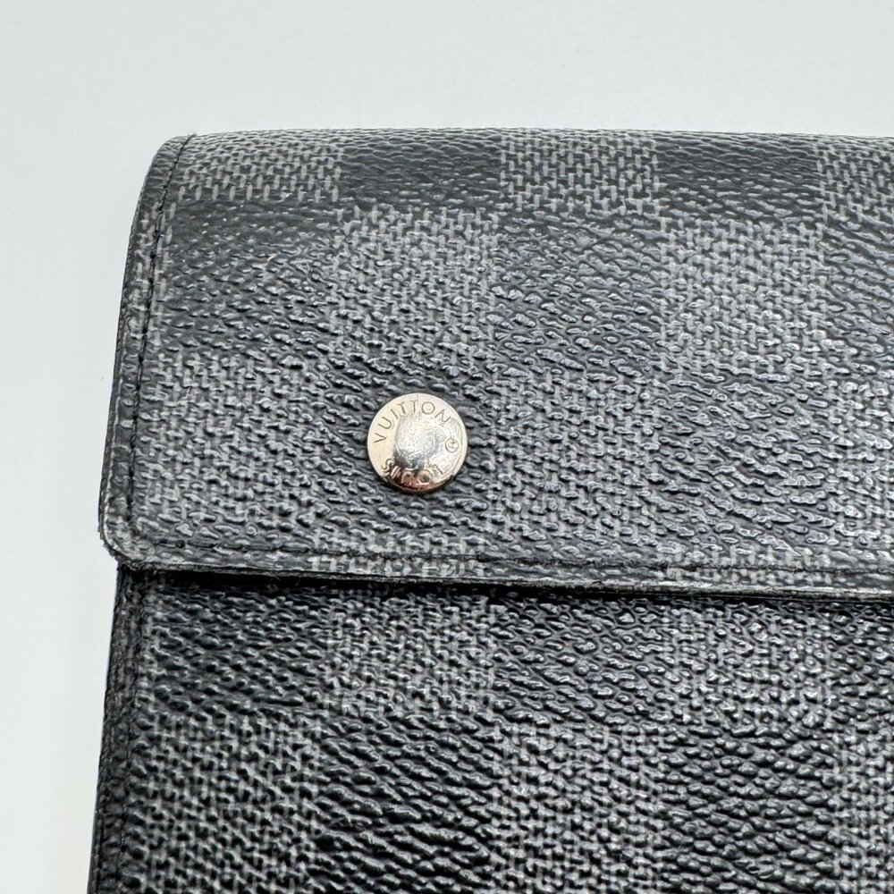 Louis Vuitton Black Checkered Wallet with Silver Chain - Picture 5 of 16